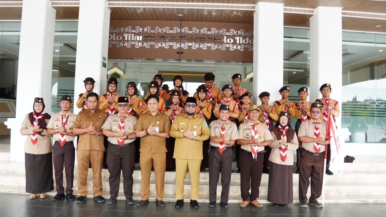 KWARTIR CABANG PASER KIRIM KONTINGEN PERKEMAHAN PRAMUKA GARUDA PENGGALANG